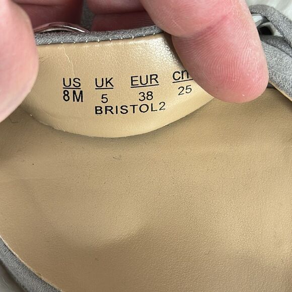 Naturalizer Bristol 2 Taupe Block Heel Chain Detail Heels Sz 8 - Picture 6 of 7
